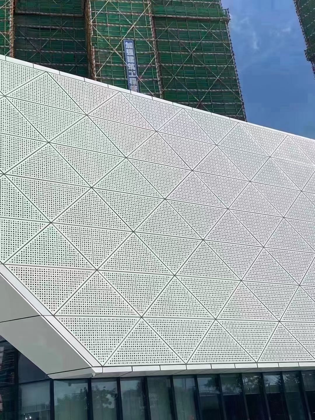 ��̼��ǽ������